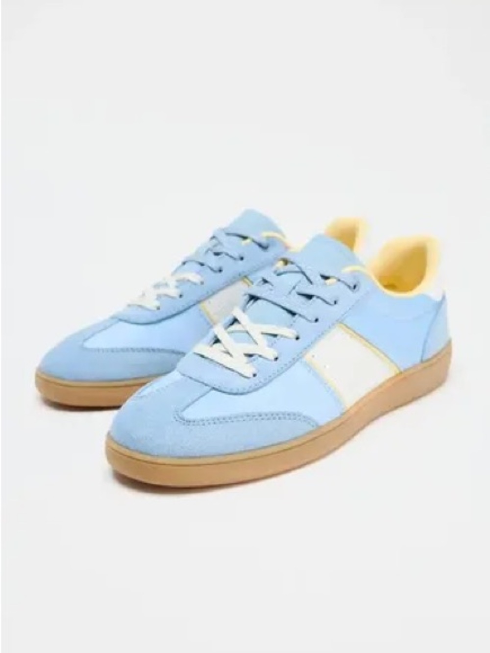 Light Blue and White Women Casual Sneakers